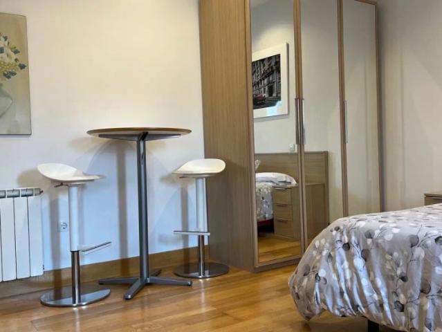 Studio for rent in Santander