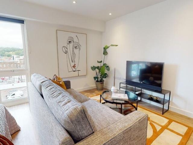 Studio to rent on Sylvester Street, Sheffield