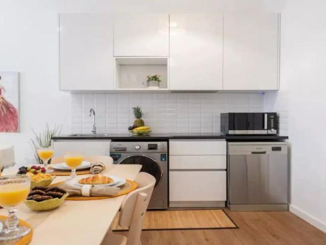 Studio for rent in Porto
