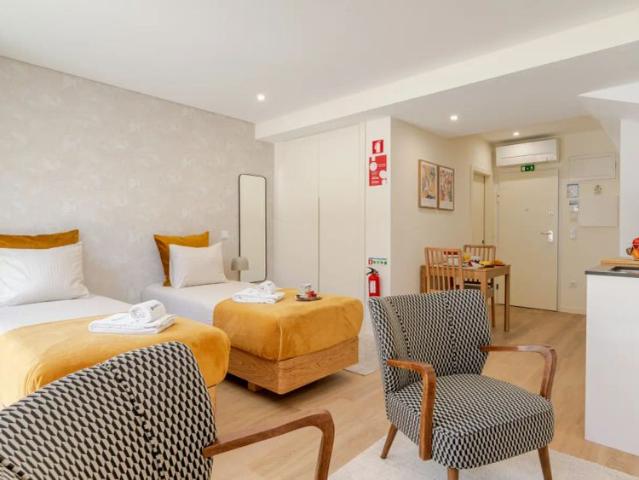 Studio for rent in Porto