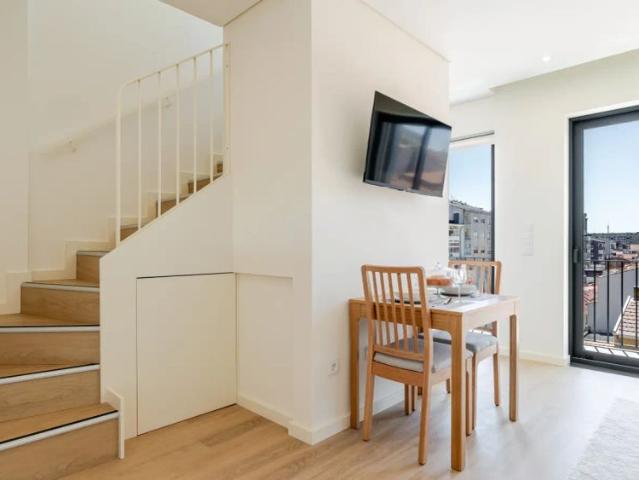 Studio for rent in Porto