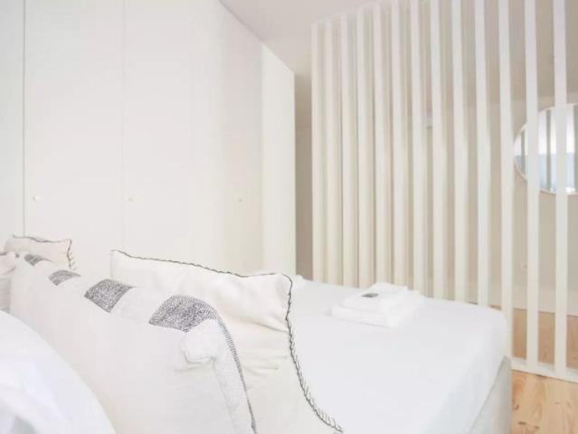 Studio for rent in Porto, bills included