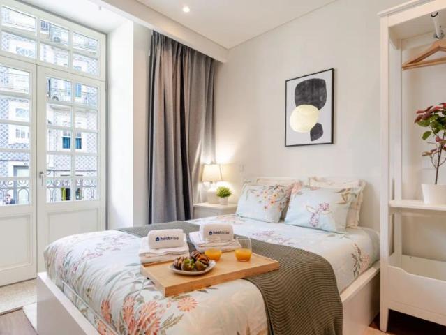 Studio for rent in Porto, no smoking or pets allowed