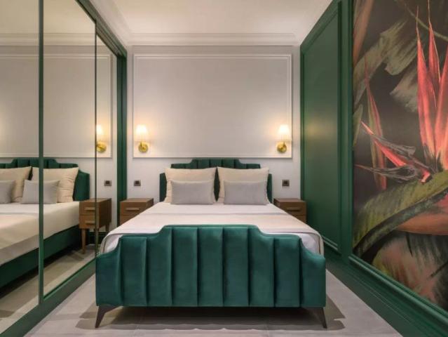 Studio for rent in Porto, no smoking or pets