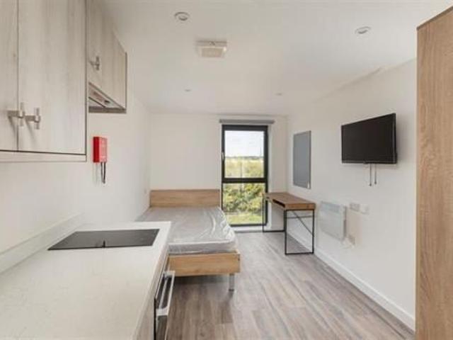 studio for rent in Paintworks, BS4 3ER