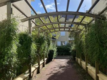 studio for rent in PLAISIR 78370