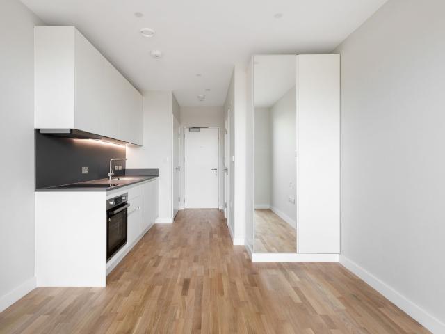 studio for rent in Premier House, Canning Road Harrow London