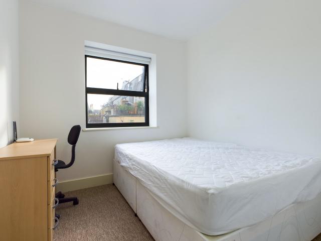 studio for rent in Property, BN1 2HD