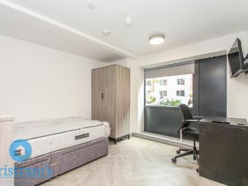 studio for rent in Property, NG1 5GL