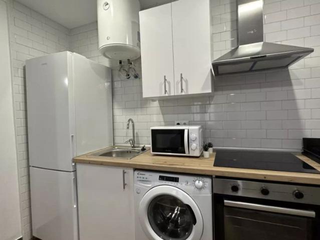 Studio for rent in Puerta Bonita, Madrid