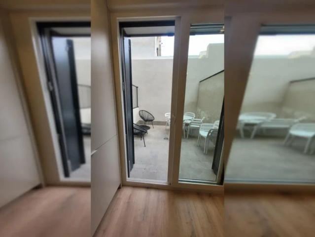 Studio for rent in Quintana