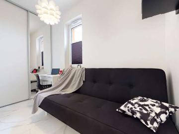 Studio for rent in Wyczółki, Warsaw