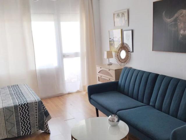 Studio for rent in Torremolinos, perfect for couples