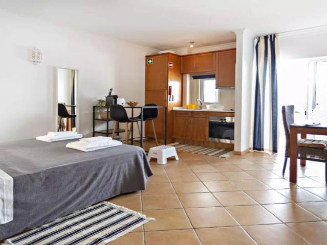 Studio for rent in Tavira, bills excluded