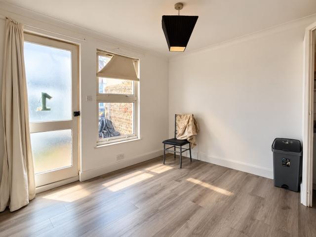 studio for rent in Teville Road, Worthing, Worthing