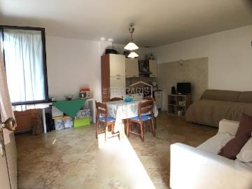 studio for rent in via thermignon 25004
