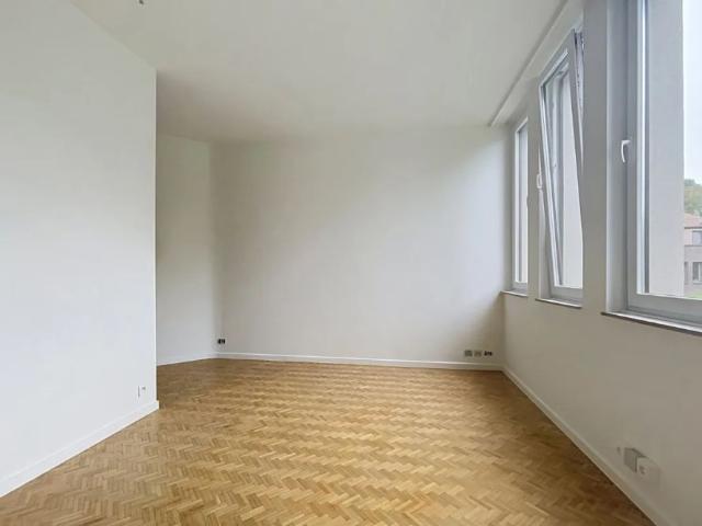 Studio for rent, Waterloo