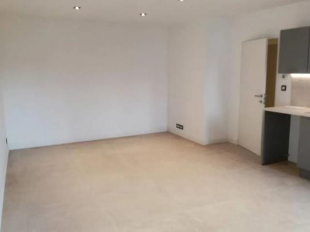 Studio for rent, Tournai