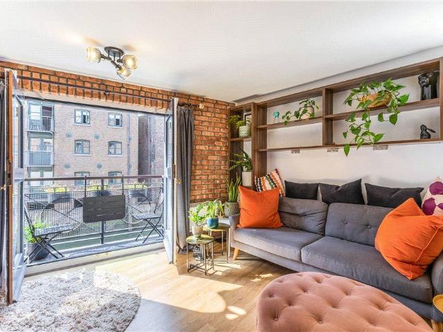 Studio for sale