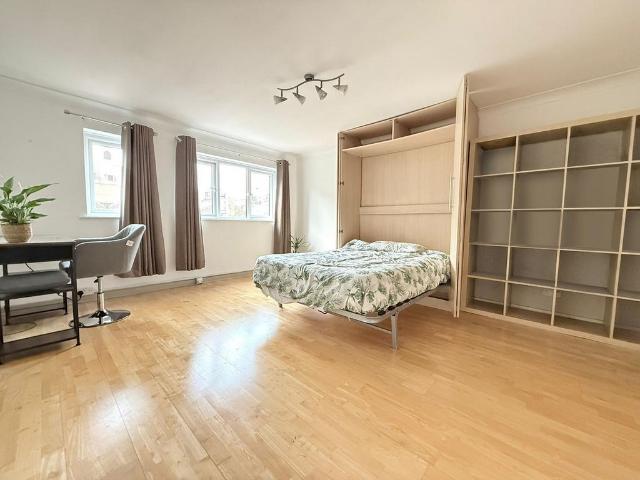 Studio for sale