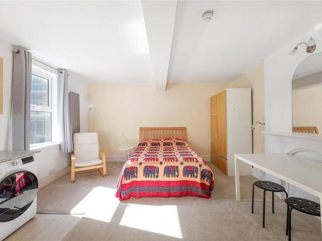 Studio for sale