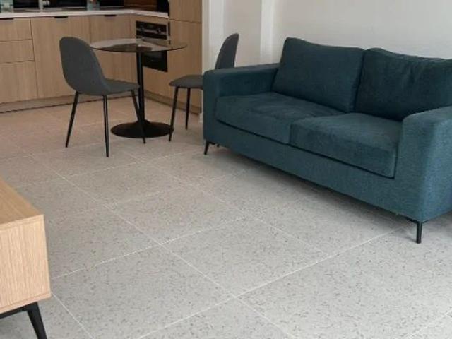 Studio Flat2001