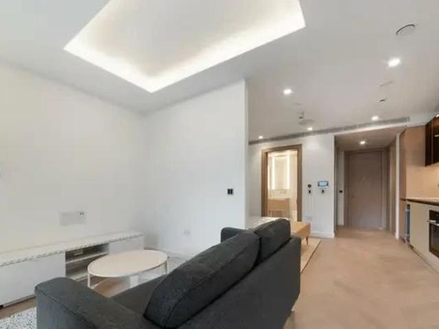 Studio Flat408