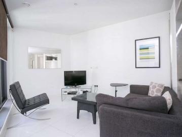 Studio Flat
