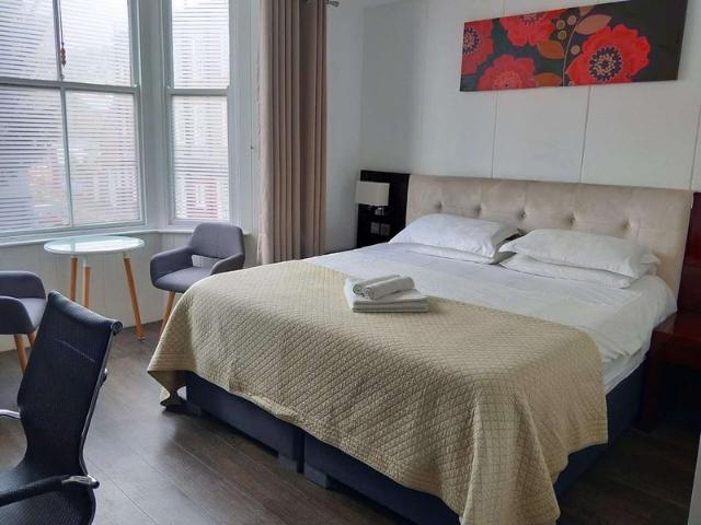 Studio Flat to Rent