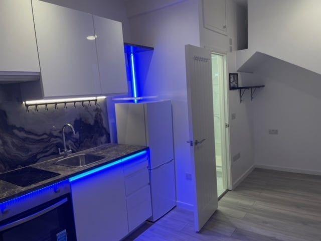 Studio Flat, Wembley, HA9