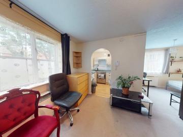 Studio flat with separate sleeping area