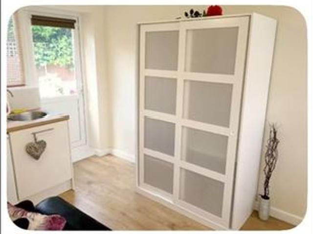 Studio Flat, Asthill Grove, CV3