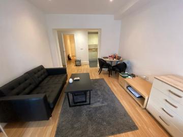 Studio Flat BBH Henriques Street