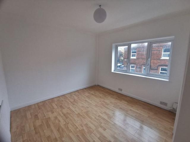 Studio Flat, Cumberland Road, RG1