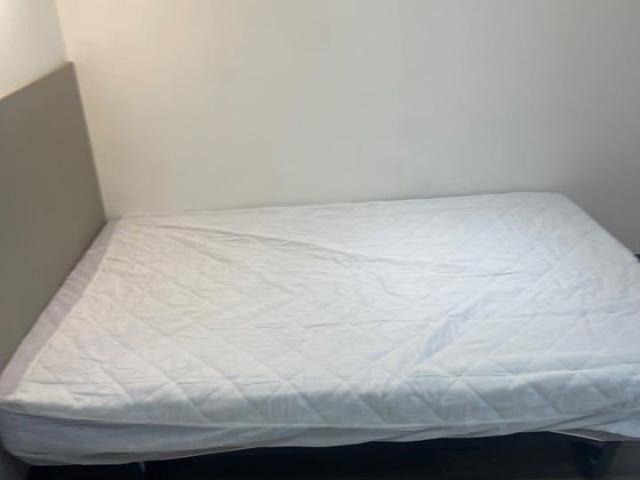 Studio Flat, Dumfries Street, LU1