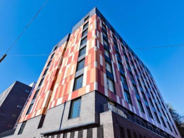 Studio flat for rent in 108 Cardinal Court, Scholes Street, Oldham, Greater Manchester, OL1