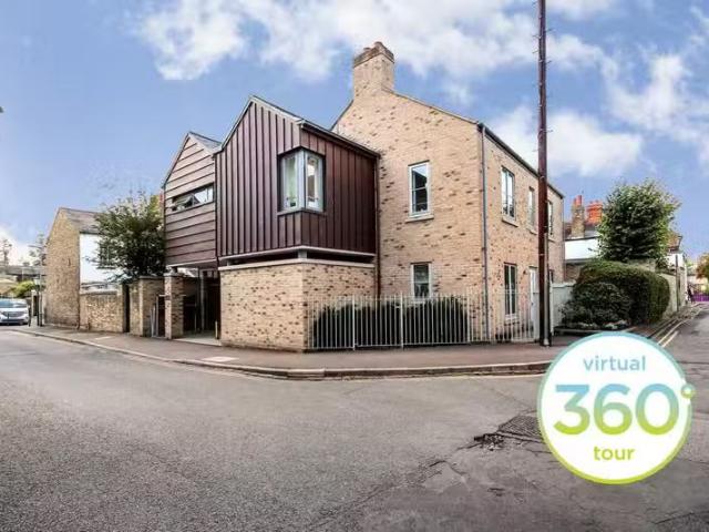 Studio flat for rent in The Maltings, Warkworth Street, CB1