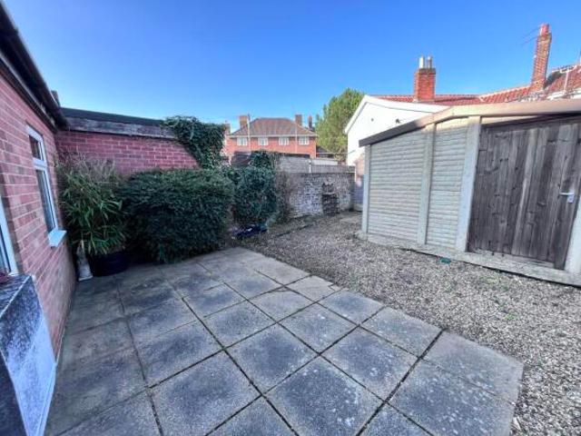 Studio flat for rent in Hall Road, Norwich, Norfolk, NR1