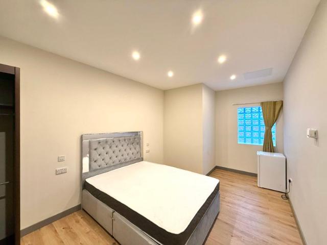 Studio flat for rent in Ilford