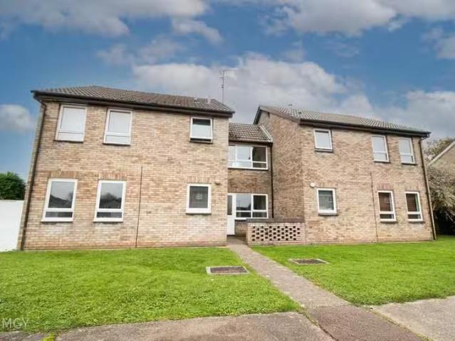 Studio flat for rent in Jasper Close, Danescourt, CF5