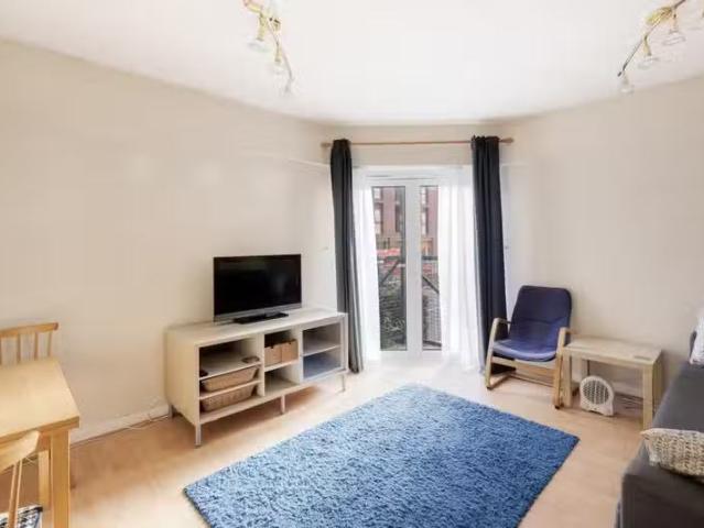 Studio flat for rent in Jessop Court, City Centre, BS1