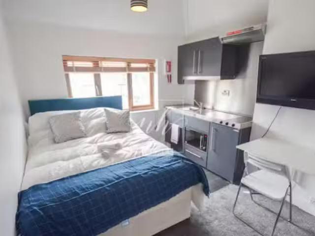 Studio flat for rent in Kendall Avenue, Stratford upon Avon, C.