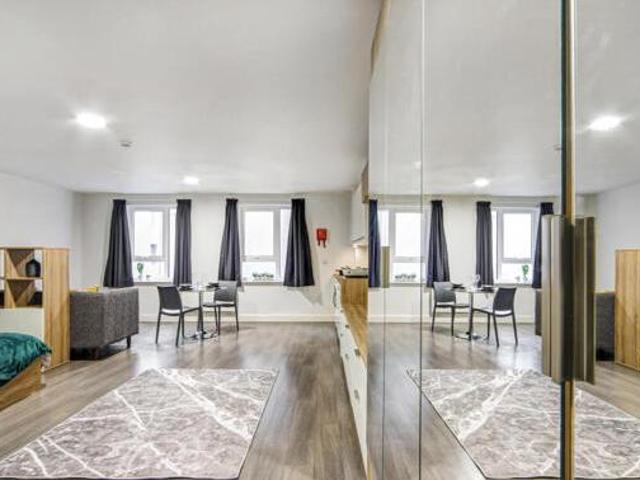 Studio Flat For Rent In Leeds, West Yorkshire