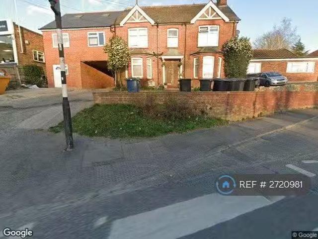 Studio flat for rent in London Road, Chalfont St. Giles, HP8