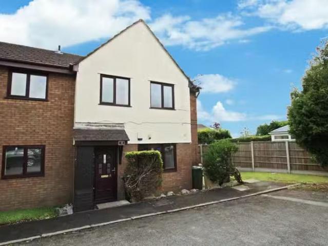 Studio flat for rent in Redstock Close, Westhoughton, BL5