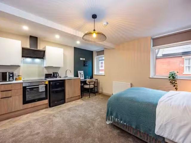 Studio flat for rent in Room 3, Sun Street, DE22