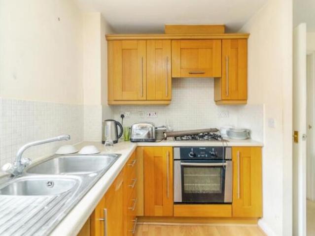 2 bedroom flat for rent in Stonebridge Grove, Monkston Park, Milton Keynes, MK10