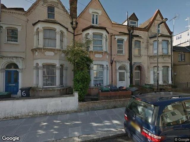 Studio Flat, Gladesmore Road, N15