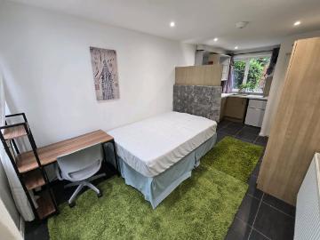 Studio Flat | Harborne | Q.E Hospital