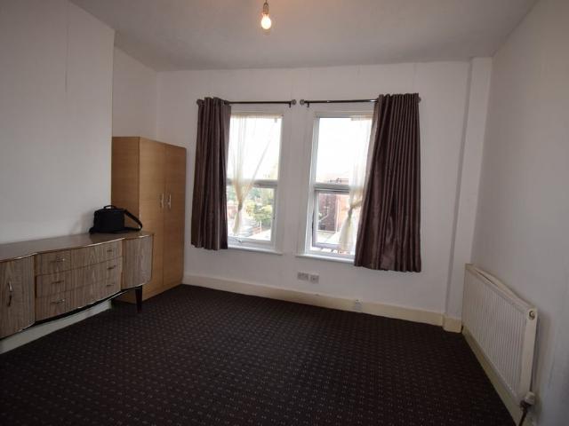 Studio Flat, Heron Mews, IG1
